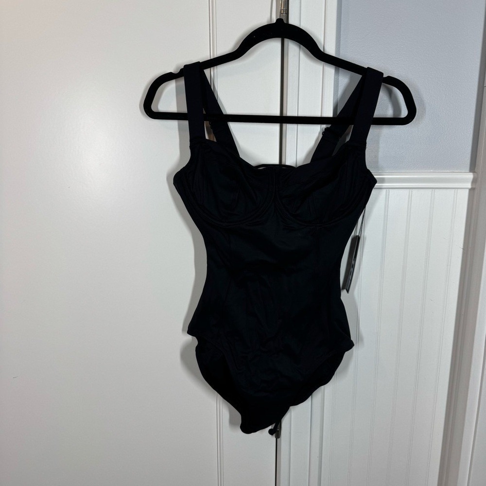 TA3 Lifty One Piece Swimsuit Small Regular D/DD Cup Black Compression Shapewear